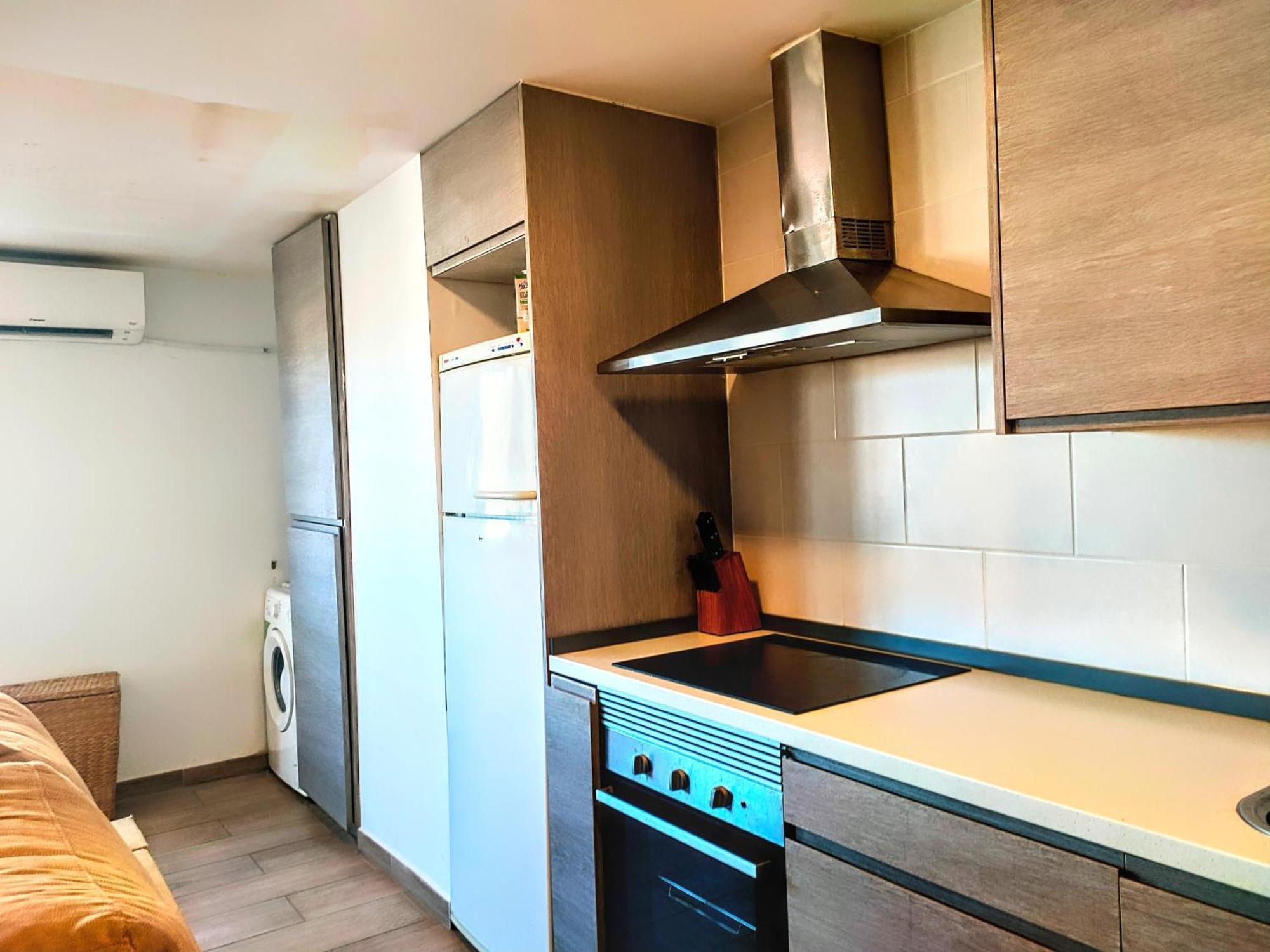 Spacious Nearby Arenal Apartment Javea