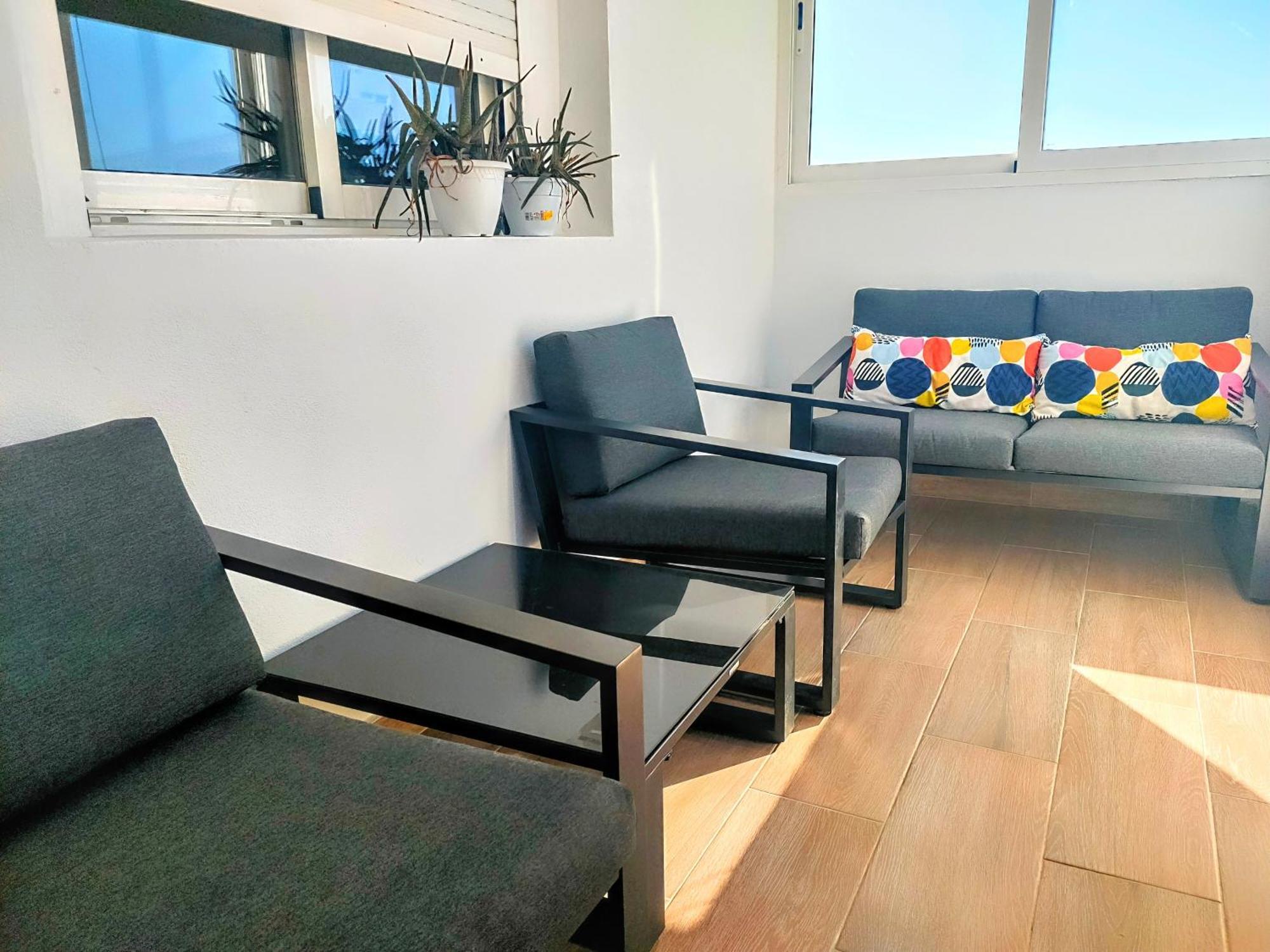 Spacious Nearby Arenal * Javea